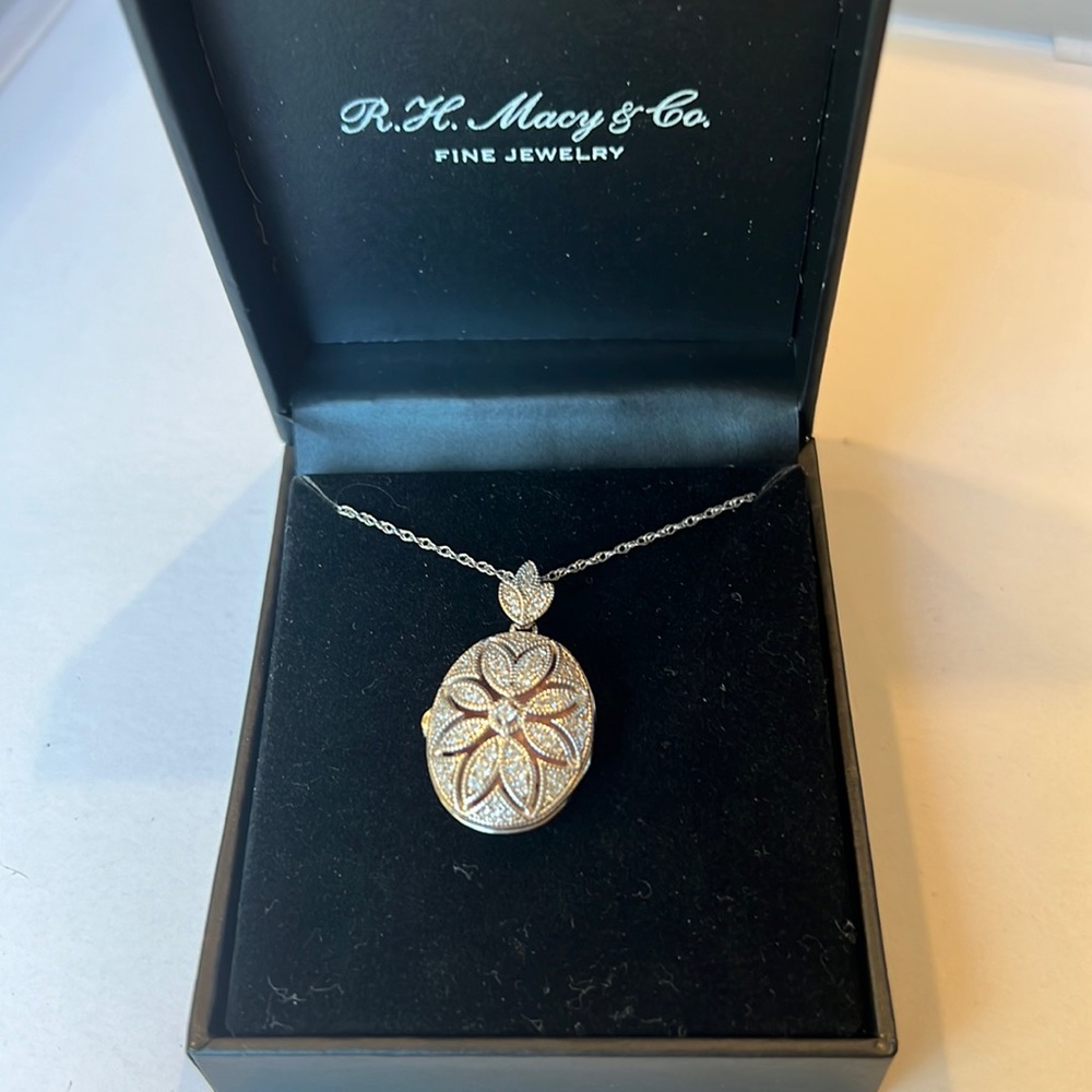 MACY'S Cubic Zirconia Oval Floral Locket Pendant Necklace in Sterling Silver